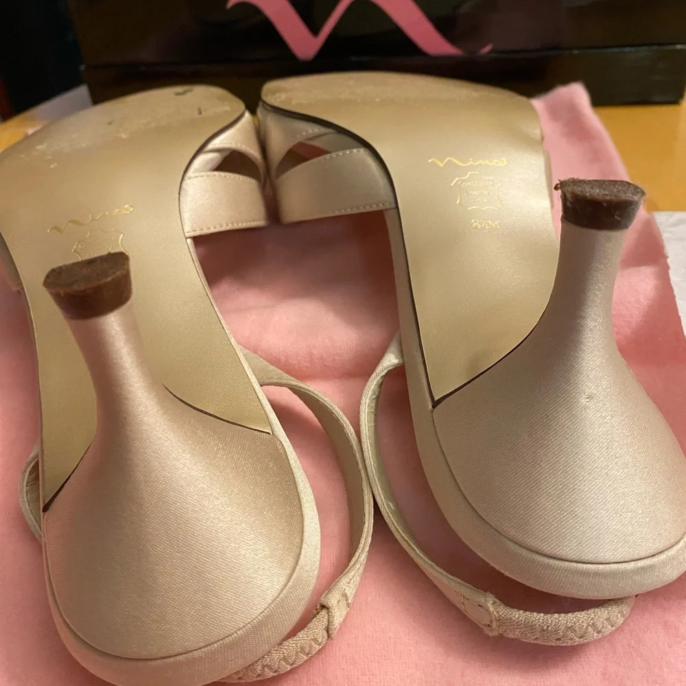 Nina champagne satin formal heel - Picture 6 of 8